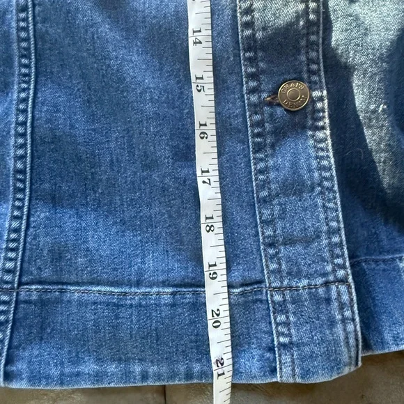 Chaps Denim Button Front A-Line Skirt Size 12 Classic Blue Jean Skirt - Picture 7 of 7